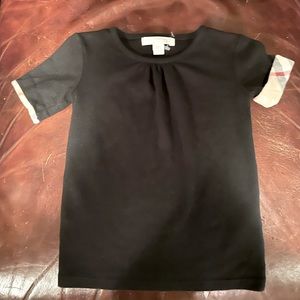 Burberry Children size 4T 100% cotton black girl’s T-shirt
